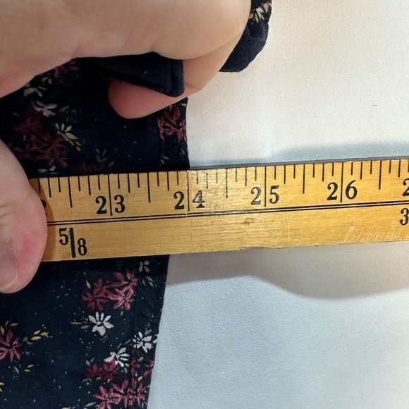 Lot Bundle 2 Abercrombie & Fitch XL Button Down Short Sleeve Shirt Floral Plaid - Picture 14 of 14